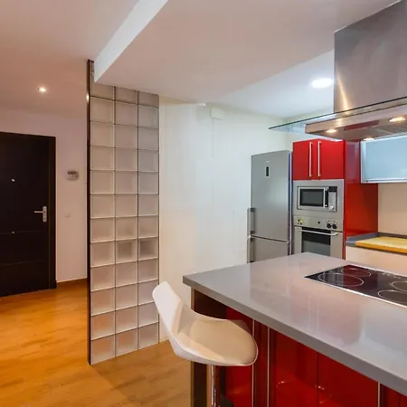 El Velero En La Playa Victoria Grupo Ac Gestion